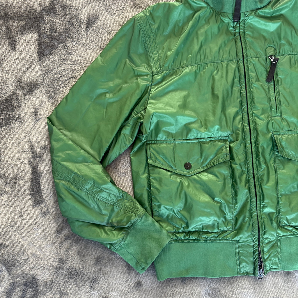 Authentic Stone Island Men’s Micro Ripstop Tyvek Shield Jacket – Green – Medium