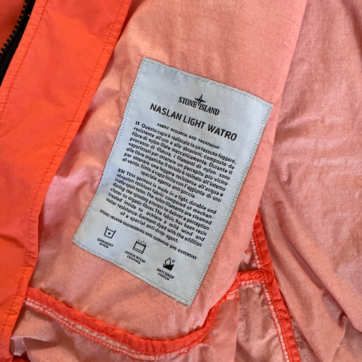 Stone Island Naslan Light Watro Hooded Jacket – Medium - Coral